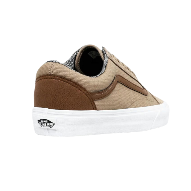 حذاء رياضي من قماش فانز أولد سكول باللون البني الفاتح