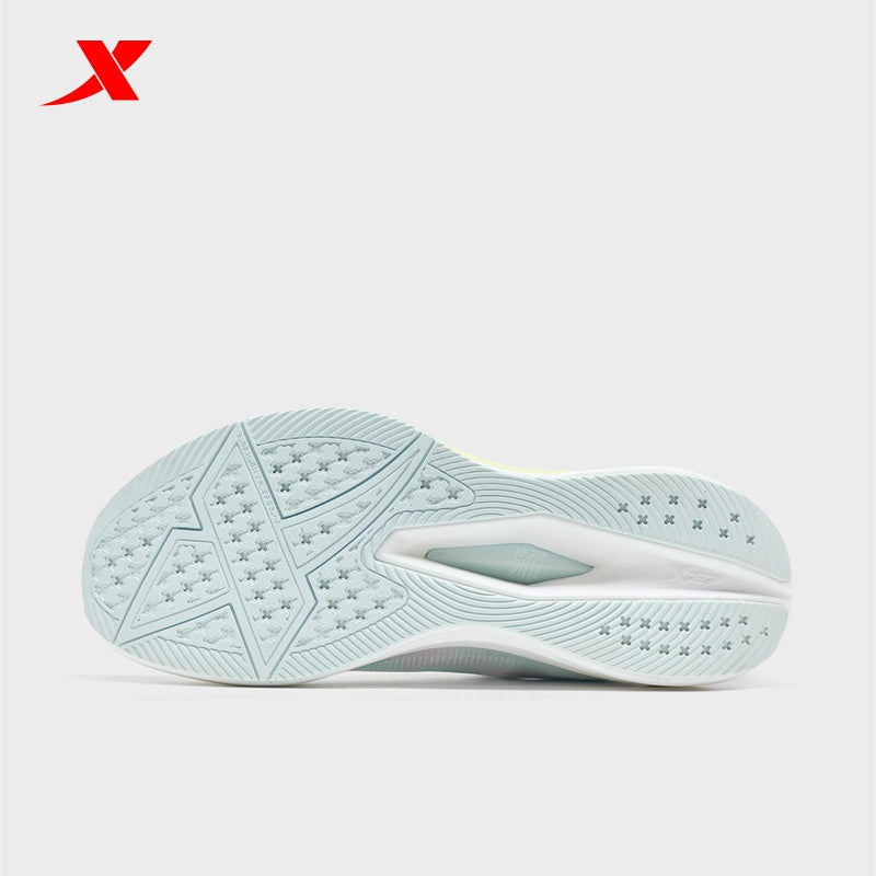 حذاء الجري النسائي XTEP UltraFast 6.0 - أبيض كلاسيكي/أزرق قمري/بنفسجي داكن 110004-16