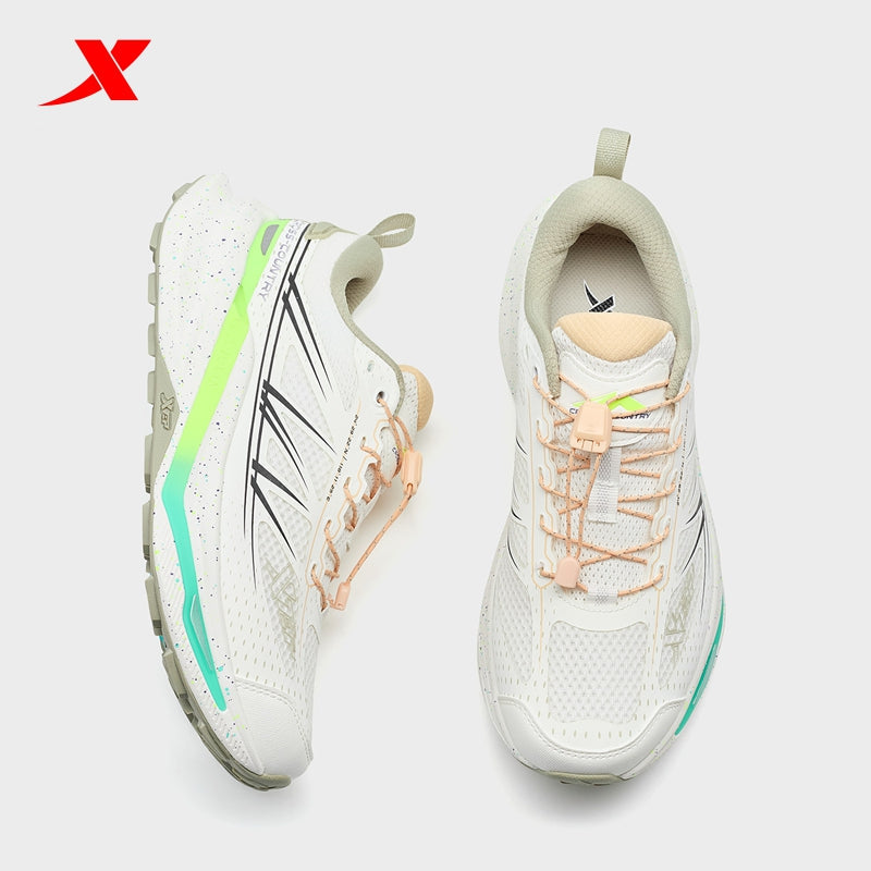 XTEP Women's Outdoor Shoes Canvas White170015-2