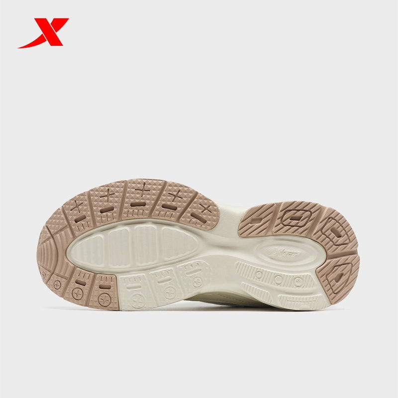XTEP Women's Outdoor Shoes White Tea 170016-9