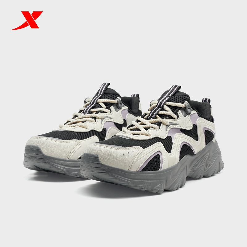 حذاء نسائي خارجي من إكستيب، لون أبيض ناصع/أسود، رقم الموديل 170020-2