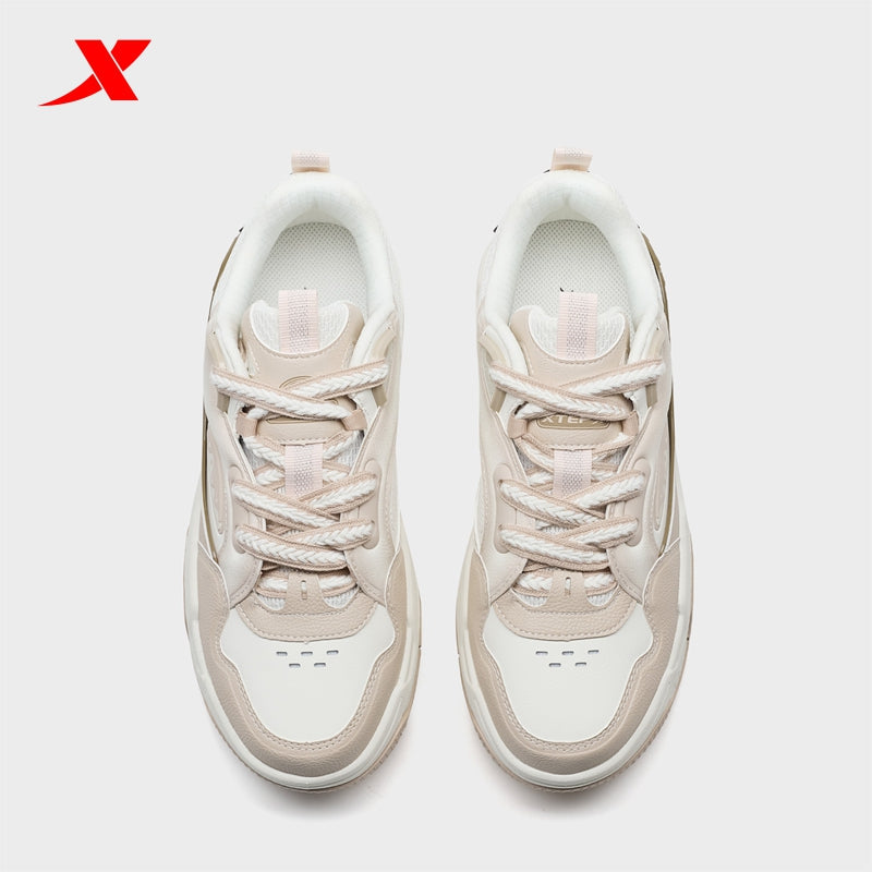 XTEP Women's Skateboarding Shoes Canvas White/Misty Brown/Tea Brown 310028-7
