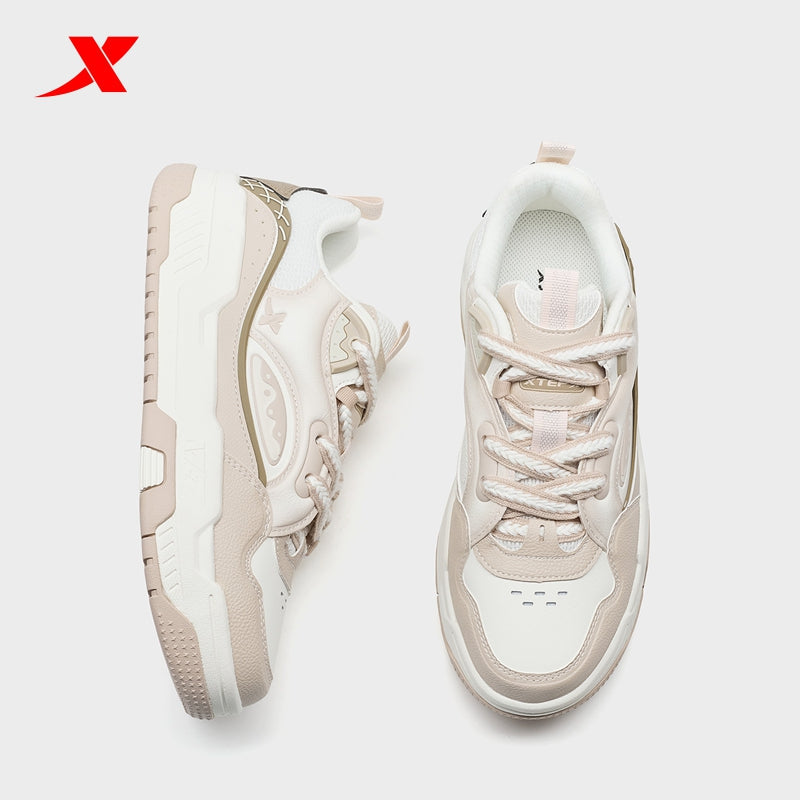 XTEP Women's Skateboarding Shoes Canvas White/Misty Brown/Tea Brown 310028-7