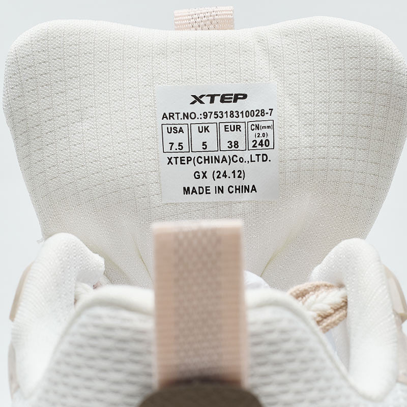 حذاء تزلج نسائي من إكستيب، قماش أبيض/بني ضبابي/بني شاي، رقم الموديل 310028-7