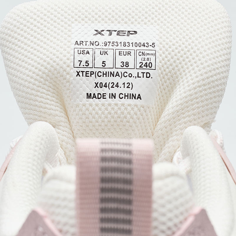 حذاء تزلج نسائي من إكستيب، لون وردي قطبي/أبيض قماشي/أحمر، رقم الموديل 310043-5