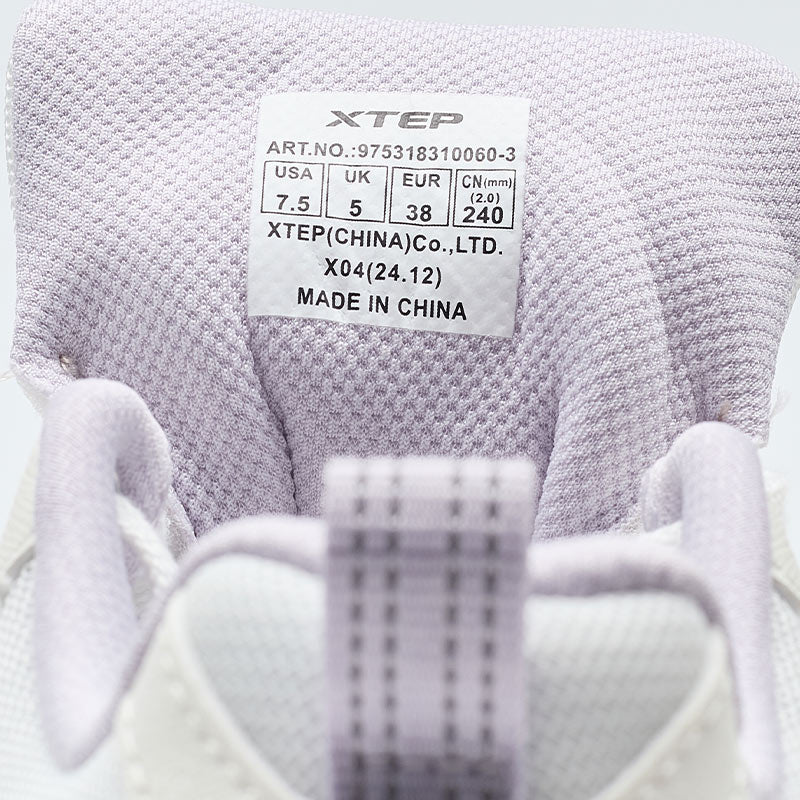 حذاء تزلج نسائي من إكستيب، قماش أبيض/بنفسجي داكن، رقم الموديل 310060-3