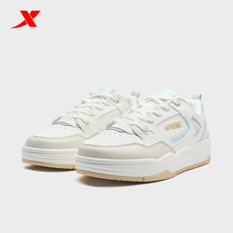 حذاء تزلج نسائي من إكستيب، قماش أبيض/أبيض ناصع/أزرق قمري، رقم الموديل 310060-8