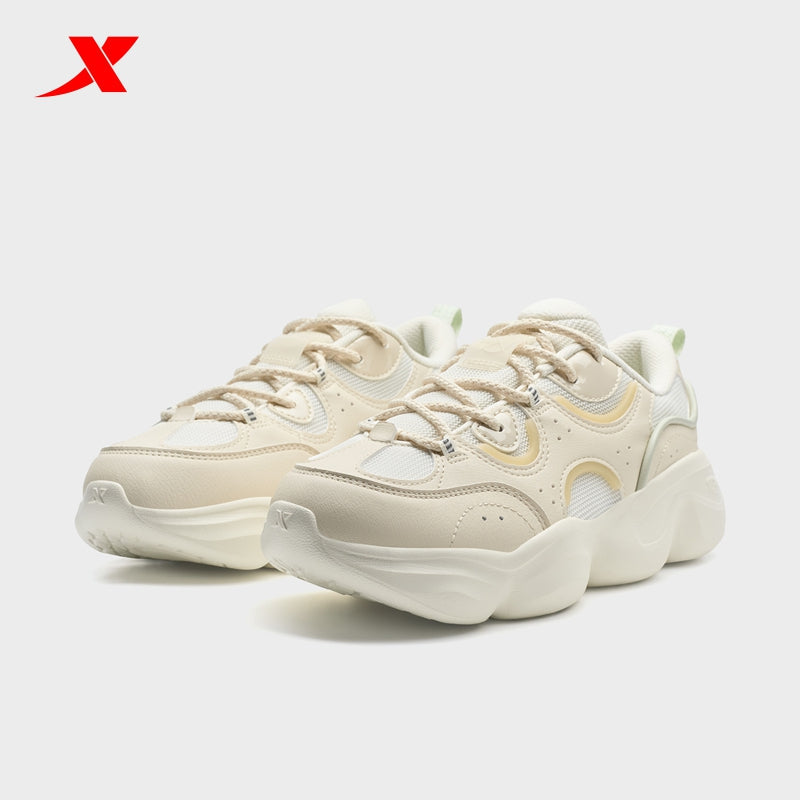 XTEP Women's Casual Shoes White Tea/Grey 320006-5