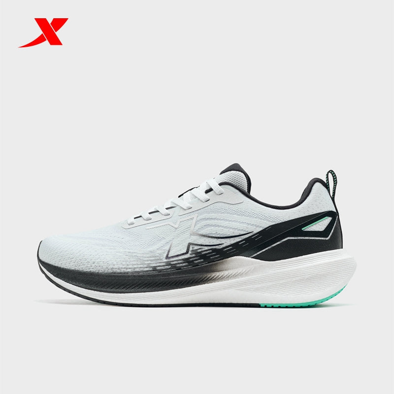 حذاء رياضي رجالي XTEP Shadow Drive 3.0، أبيض كلاسيكي/أسود 110012-1
