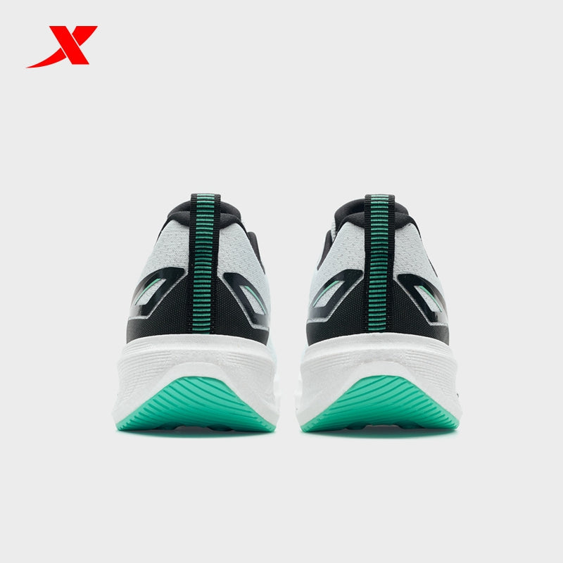 حذاء رياضي رجالي XTEP Shadow Drive 3.0، أبيض كلاسيكي/أسود 110012-1