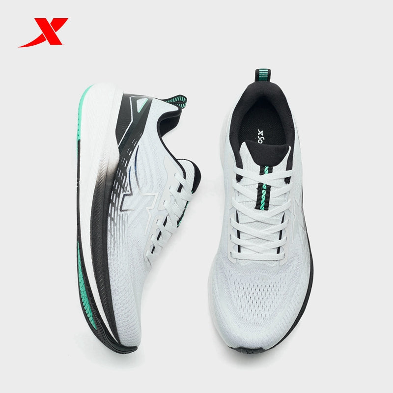 حذاء رياضي رجالي XTEP Shadow Drive 3.0، أبيض كلاسيكي/أسود 110012-1