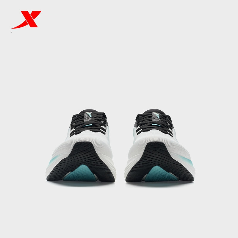 حذاء رياضي رجالي XTEP Liuyun 3.0 من القماش، أبيض/أسود/أزرق جينز 110035-5