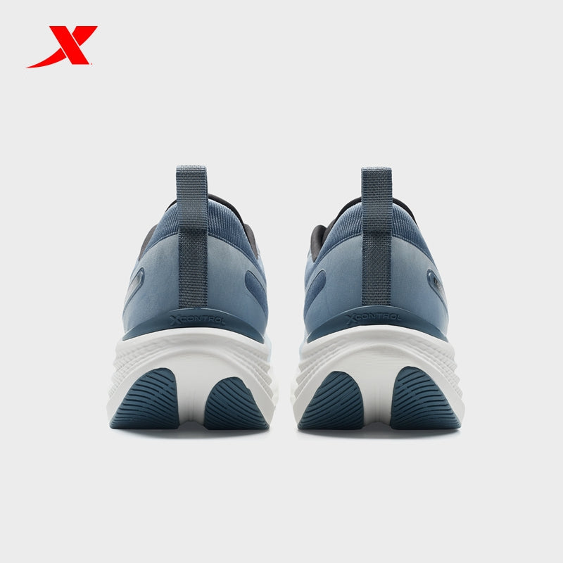 حذاء رياضي رجالي XTEP Liuyun 3.0، لون رمادي فجر/أزرق، رقم الموديل 110035-9
