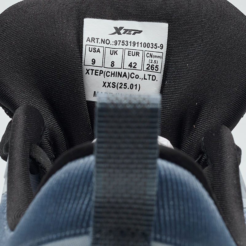 حذاء رياضي رجالي XTEP Liuyun 3.0، لون رمادي فجر/أزرق، رقم الموديل 110035-9