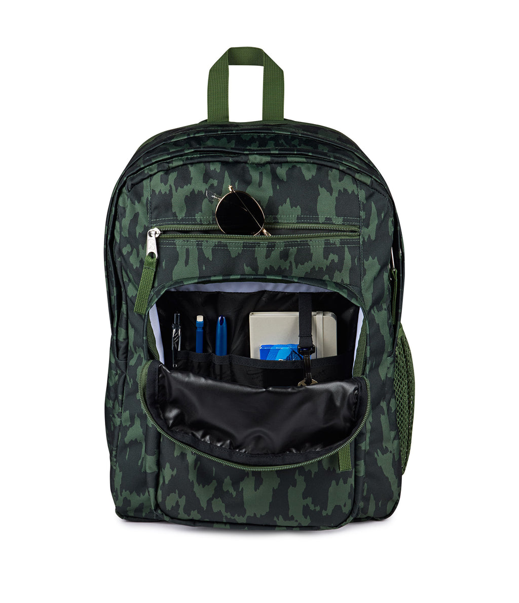 Big Student CAMO ILLUSION