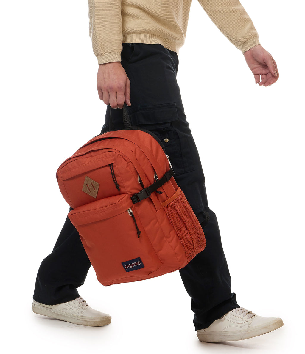 Main  Campus  Dune  Red
