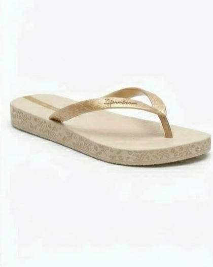 GR-Slipper24747